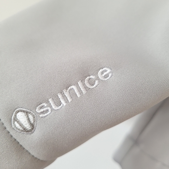 VANCOUVER 2010 OLYMPIC Winter Game Official Merchandise Light Grey Hoodie Jacket - Picture 5 of 15